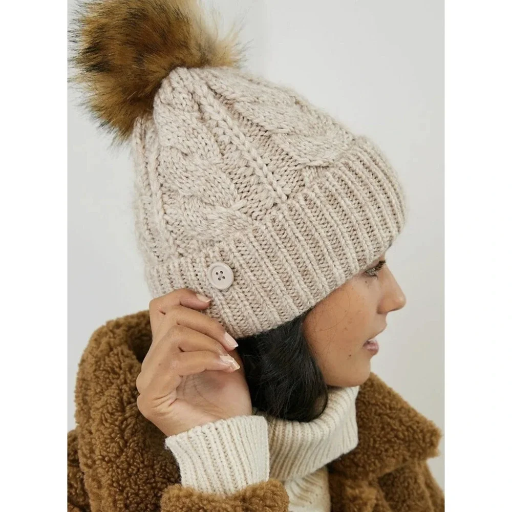 Anthropologie Norah Beanie + Reusable‎ Face Mask Set Beige